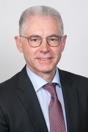 Profilbild von Prof. Dr. Rolf Brenner