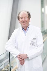 Profilbild von Prof. Dr. med. Klaus-Michael Debatin
