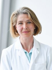 Profilbild von PD Dr. Dr. Karin Bundschu