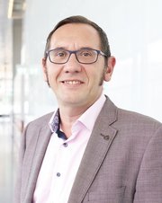 Profilbild von Prof. Dr. med. Robert Wolf, MHBA