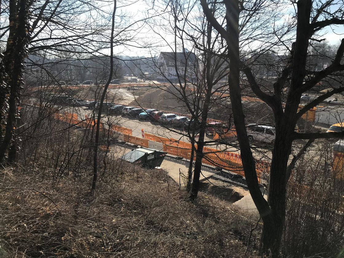Parkplatz an der Sportmedizin am Safranberg