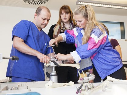 Sommerakademie Katastrophenmedizin_externe Stabilisierung von Brüchen_Universitätsklinikum Ulm