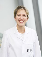 Profilbild von Dr. Julia Téoule