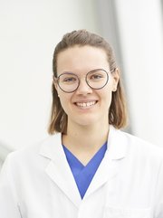 Profilbild von Dr. Leonie Zikarsky