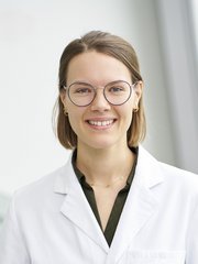 Profilbild von Dr. Leonie Zikarsky