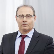 Profilbild von Prof. Dr. Cagatay Günes