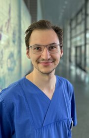 Profilbild von Dr. med. Simon Mingram