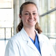 Profilbild von Dr.  med. Sarah Diemers