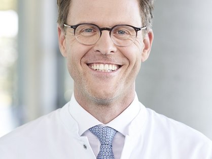 Seit dem 01. Oktober leitet Professor Christoph Michalski die Klinik für Allgemein- und Viszeralchirurgie am Universitätsklinikum Ulm.