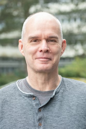 Prof. Frank Kirchhoff