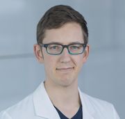 Profilbild von Dr. med. Lucas Bettac