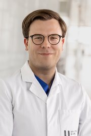 Profilbild von Dr. med. Manuel Königsdorfer