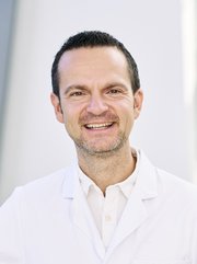 Profilbild von Dr. Krisztian Lato