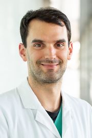 Profilbild von Dr. med. Tobias Weis