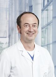 Profilbild von Dr. Jochen Essers