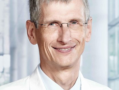 Professor Thomas Seufferlein ist Sprecher des Ulmer ZPM und Ärztlicher Direktor der Klinik für Innere Medizin I des Universitätsklinikums Ulm. 