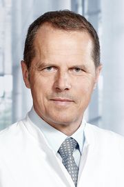 Profilbild von Prof. Dr. Dr. Bernd Lapatki