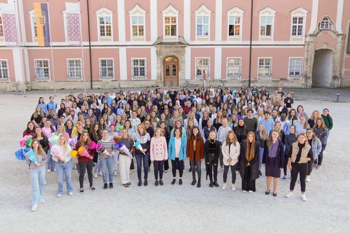 273 Auszubildende und Studierende wurden am 2. Oktober in der Akademie für Gesundheitsberufe am Kloster Wiblingen begrüßt.
