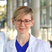 Profilbild von OÄ Dr. med. Lena Schulte-Kemna