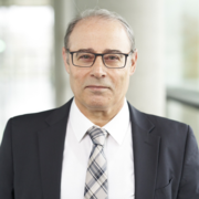 Profilbild von Prof. Dr. Cagatay Günes