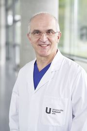 Profilbild von Prof. Dr. med. Karl Träger