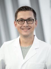 Profilbild von Dr. MUDr. Stefan Lukac