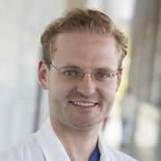 Profilbild von Prof. Dr. med. Dominik Buckert
