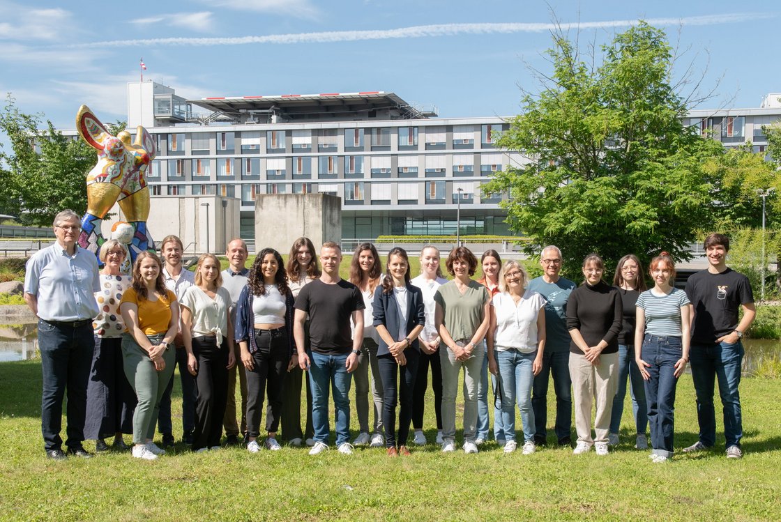 Gruppenfoto_Forschung_gesamt