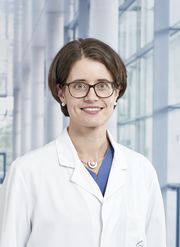 Profilbild von Dr. Lisa Schiefele