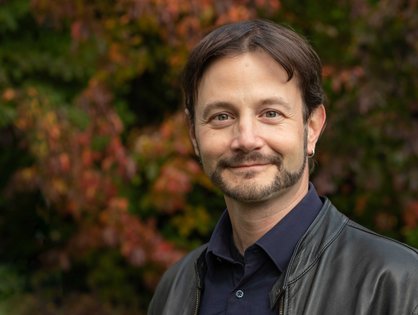 Dr. Andreas Jud ist Juniorprofessor für Epidemiologie und Verlaufsforschung im Kinderschutz 